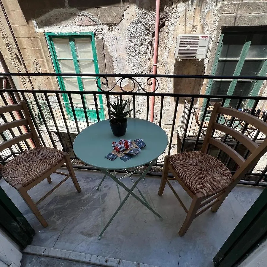 Apartament Vittorio Emanuele House Palermo 0*,